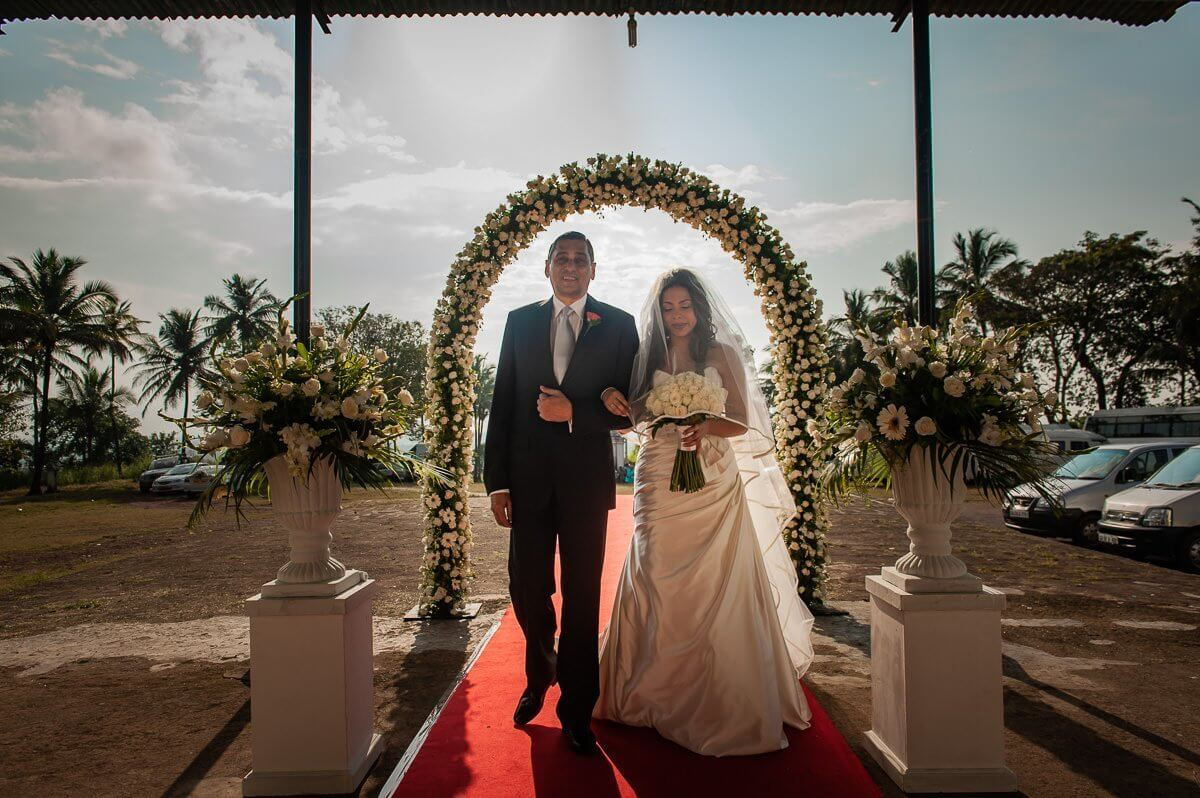 Kevin & Jeannine's Timeless Church Wedding in Goa