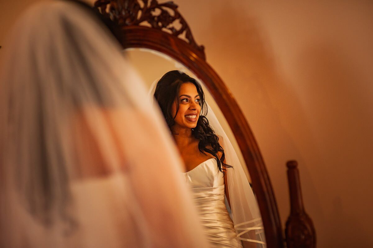 Kevin & Jeannine's Timeless Church Wedding in Goa